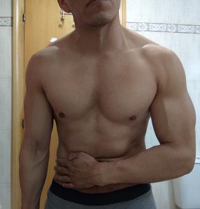 613834737: Chico busca chica en Madrid