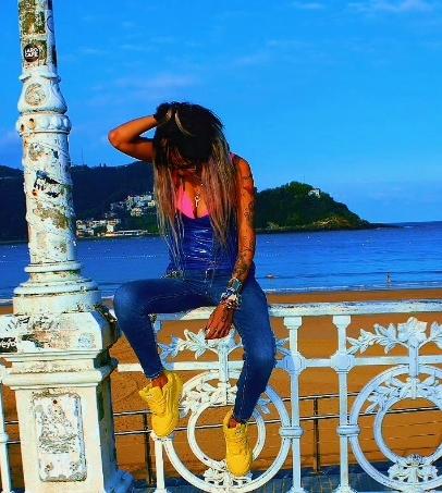 602553908: Chica busca chico en La Coruña