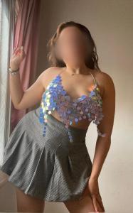 678971704: Chica busca chico en Sevilla