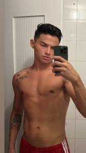 654687899: Chico busca chica en Madrid