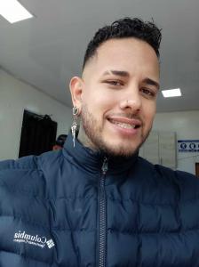 610189573: Chico busca chica en Las Palmas