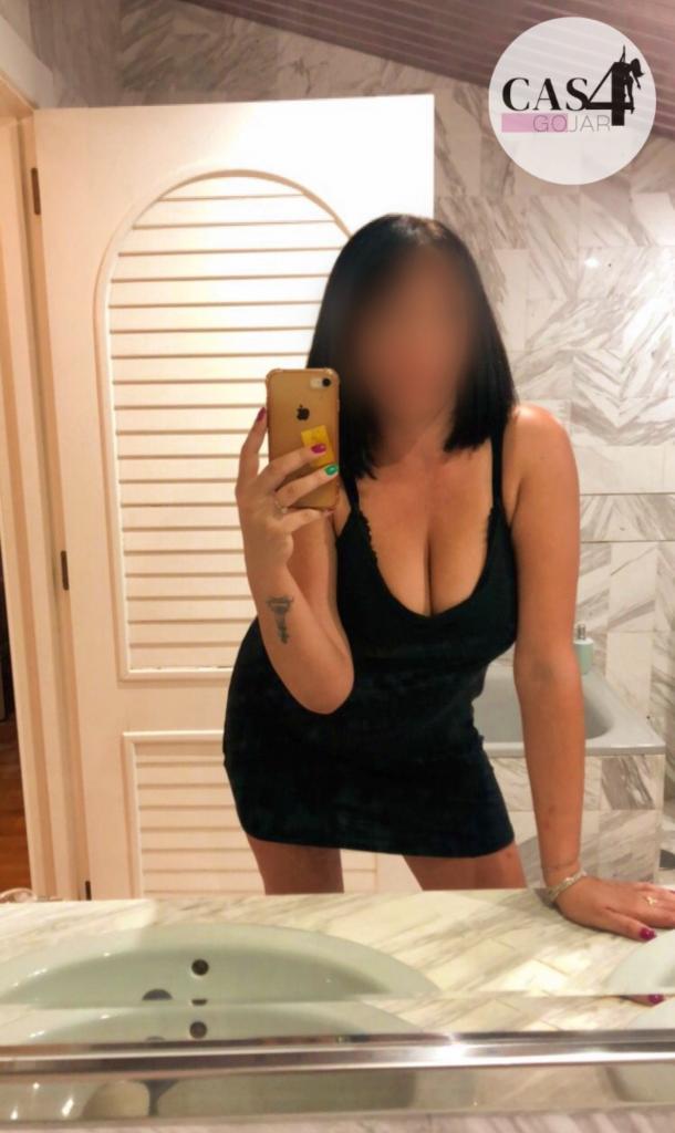 Chica busca chico en Granada: 