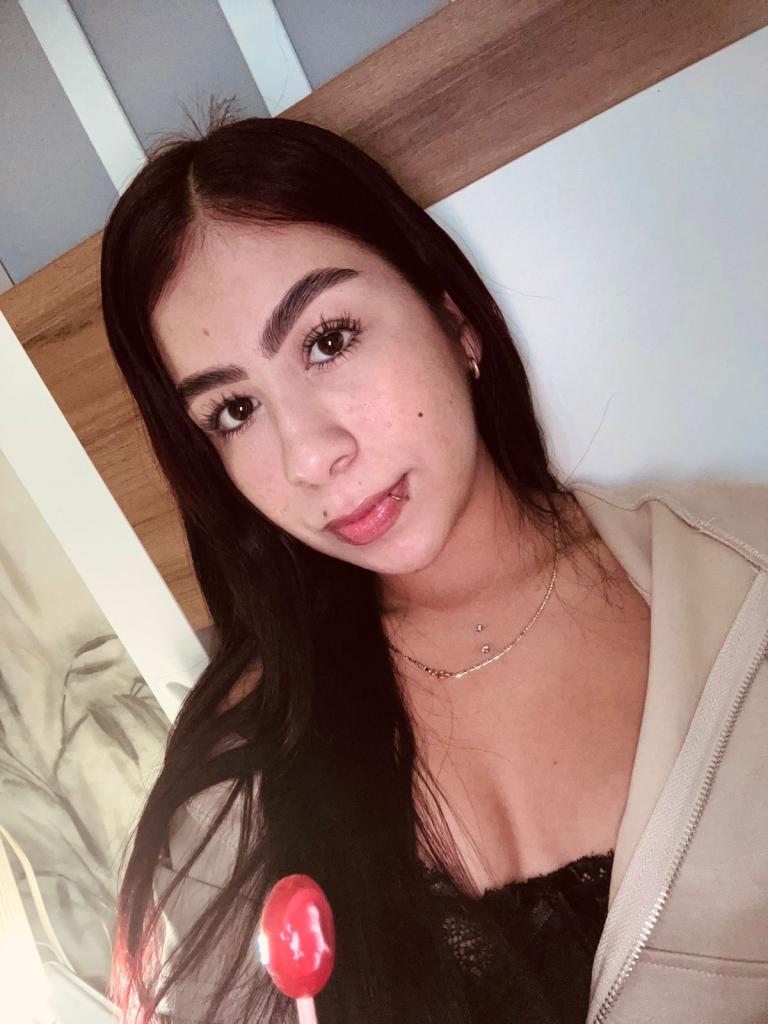 Chica busca chico en Almería: 