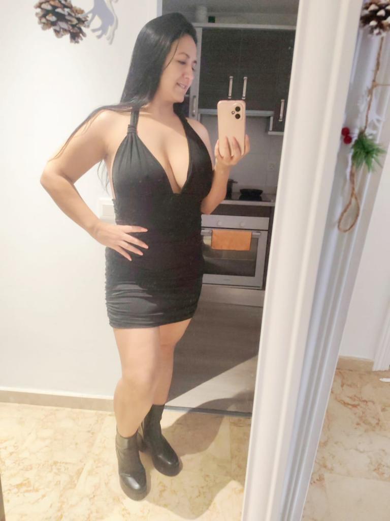 Chica busca chico en Málaga: Chica busca chico