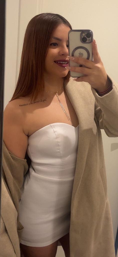 Chica busca chico en Tenerife: 