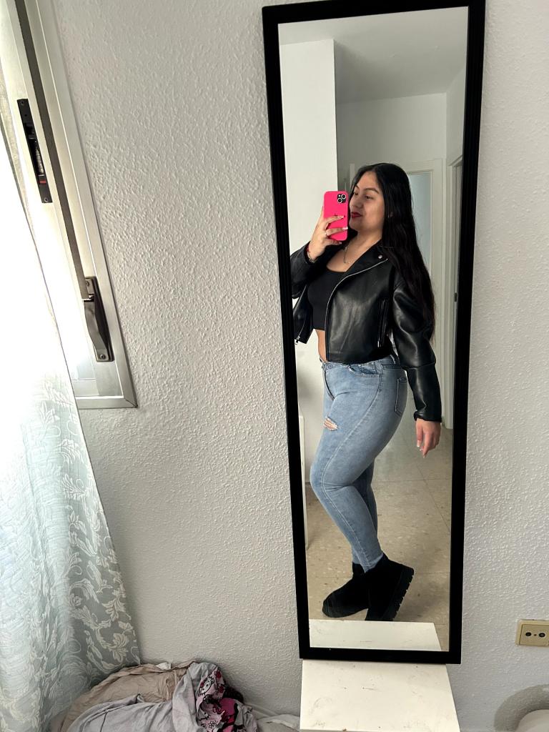 Chica busca chico en Barcelona: 