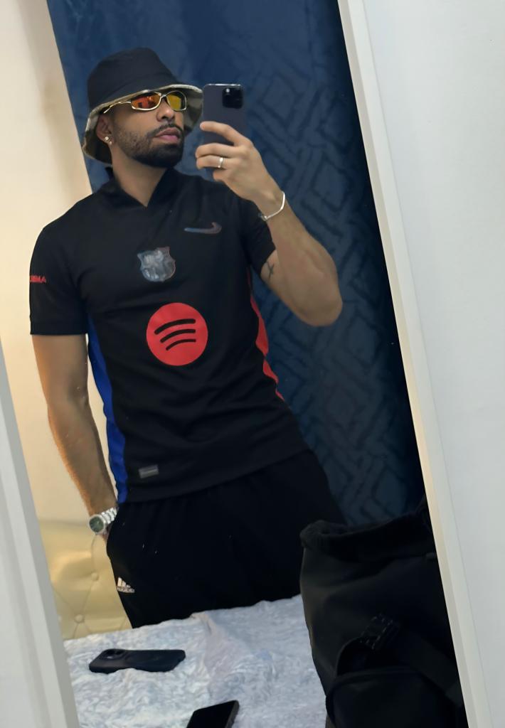 Chico busca chica en Barcelona: 