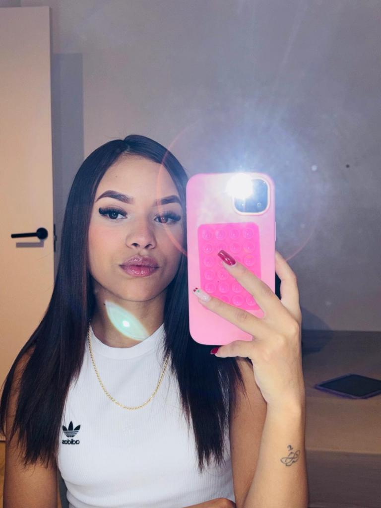 Chica busca chico en Castellón: 