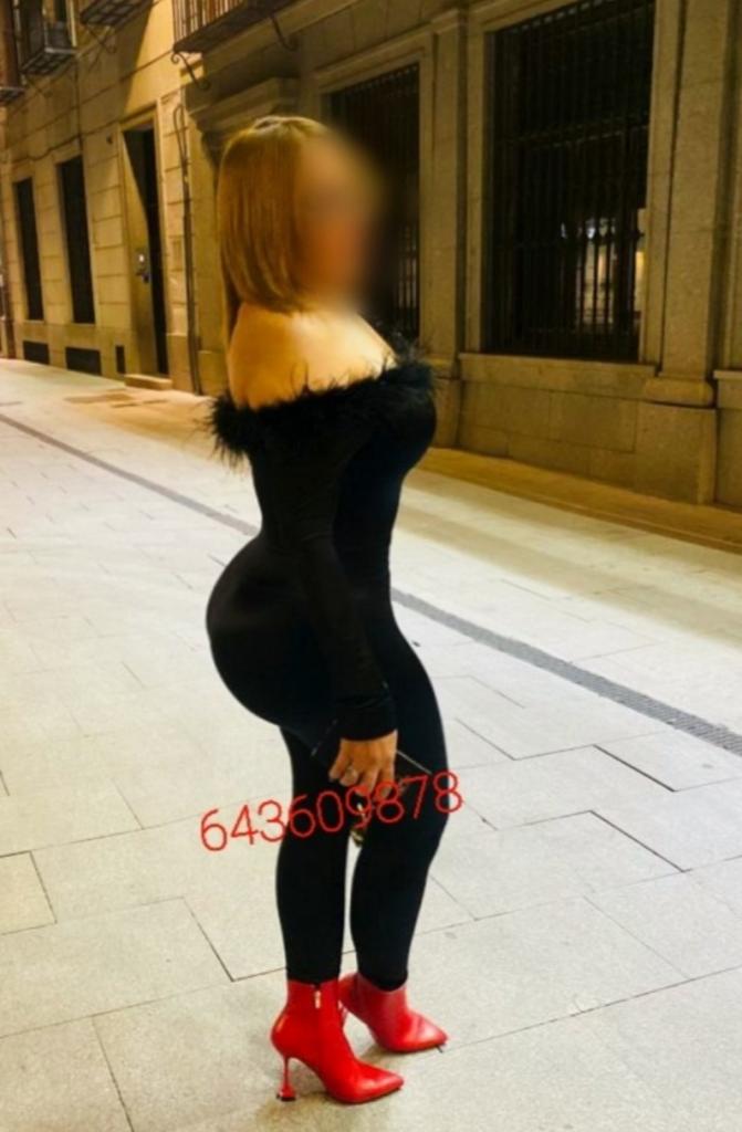 Chica busca chico en Granada: 