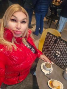 602016836: Chica busca chico en Granada