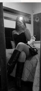 613264921: Chica busca chico en Málaga