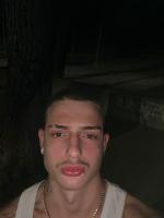 612461014: Chico busca chica en Madrid