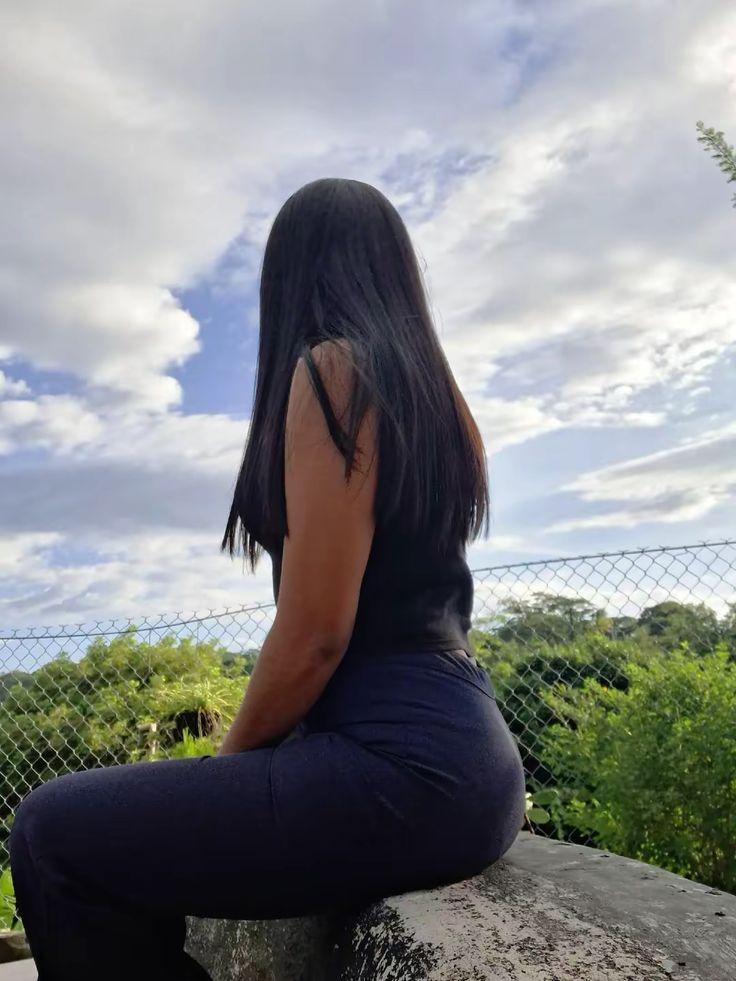 Chica busca chico en Cádiz: 