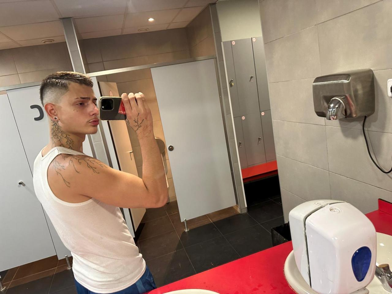 Chico busca chica en Madrid: 