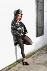 Chica busca chico en Alicante: 