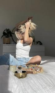 Chica busca chico en Alicante: 