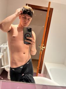 603987606: Chico busca chica en Zaragoza