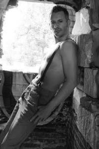 Chico busca chica en Cantabria: 