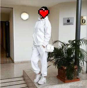 Chica busca chico en Sevilla: 