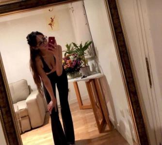 643701544: Chica busca chico en Madrid