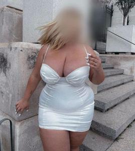 Chica busca chico en Sevilla: 