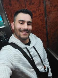 Chico busca chica en Lérida: 