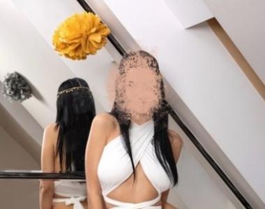 632217101: Chica busca chico en Navarra