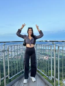 631607204: Chica busca chico en Zaragoza