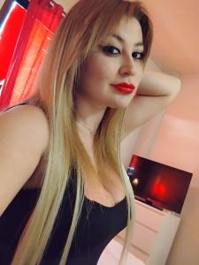 623739648: Chica busca chico en León