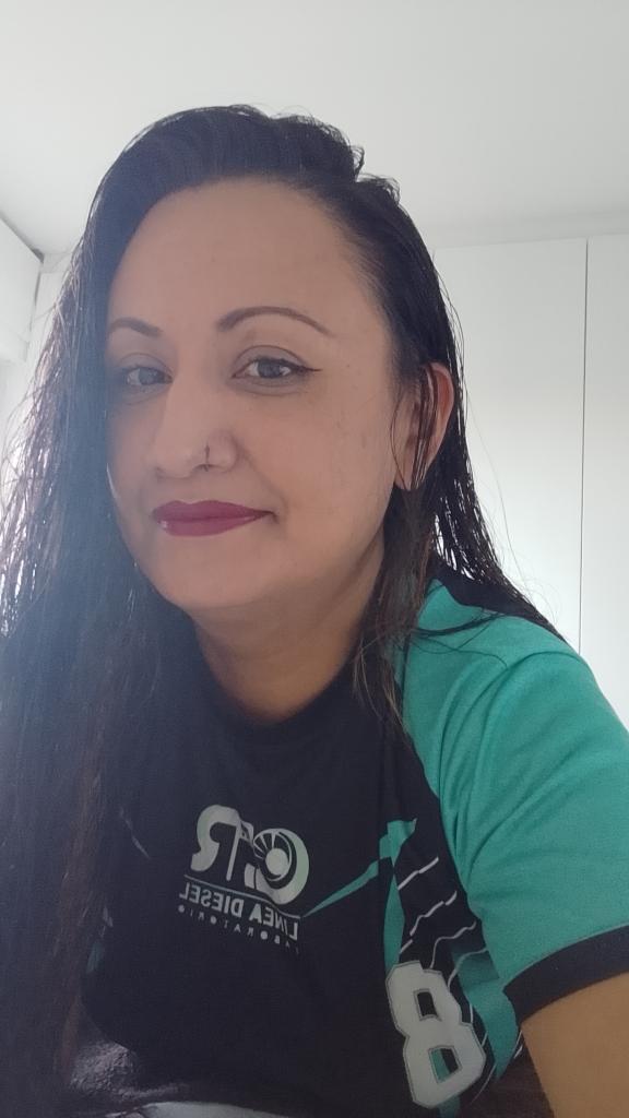 671540215: Chica busca chico en Murcia