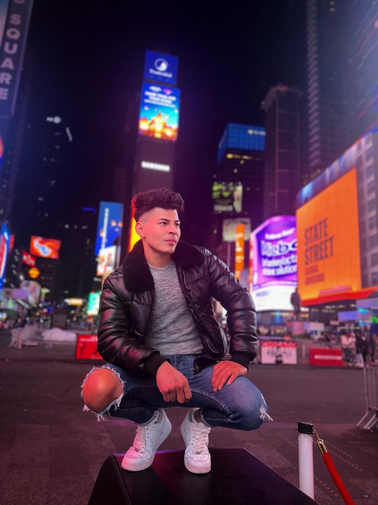 Chico busca chica en Barcelona: Chico busca chica