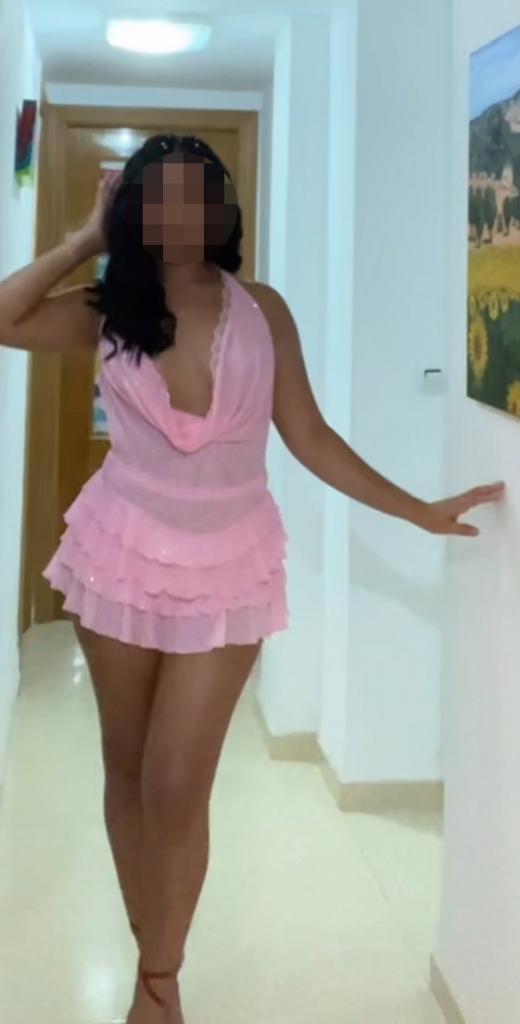 Chica busca chico en Almería: 