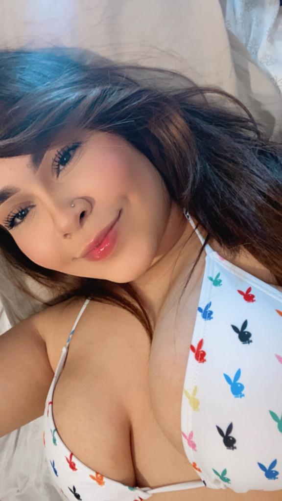 695644357: Chica busca chico en Albacete