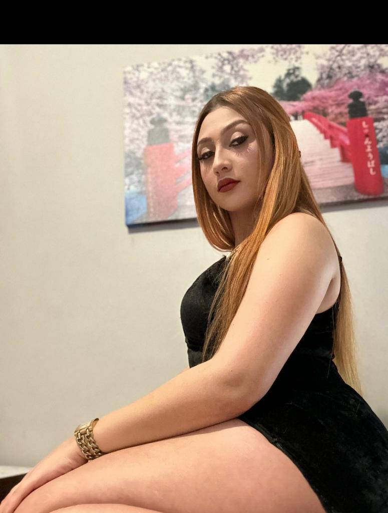 631948038: Transexual en Málaga
