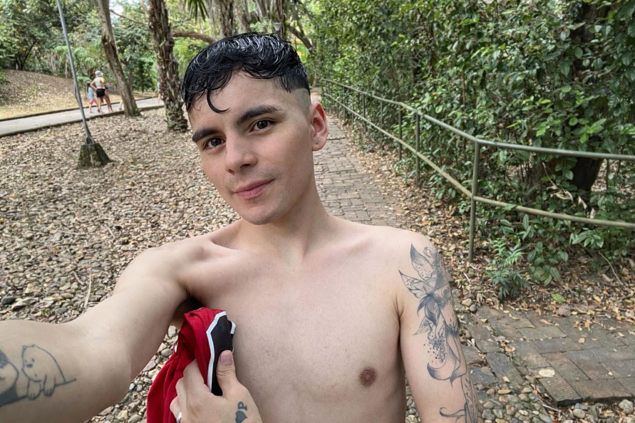 Chico busca chica en Barcelona: 