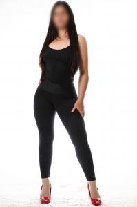 623372171: Chica busca chico en Madrid