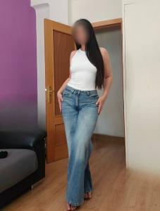 623372171: Chica busca chico en Madrid