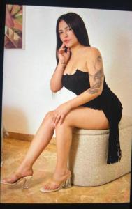 666458142: Chica busca chico en Madrid