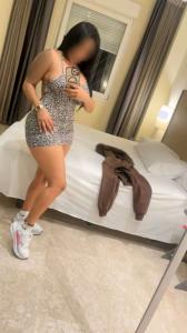 613390500: Chica busca chico en Málaga