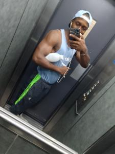 617513197: Chico busca chica en Tarragona