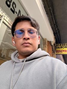 699001225: Chico busca chica en Zaragoza