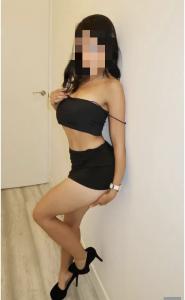 670860324: Chica busca chico en Madrid