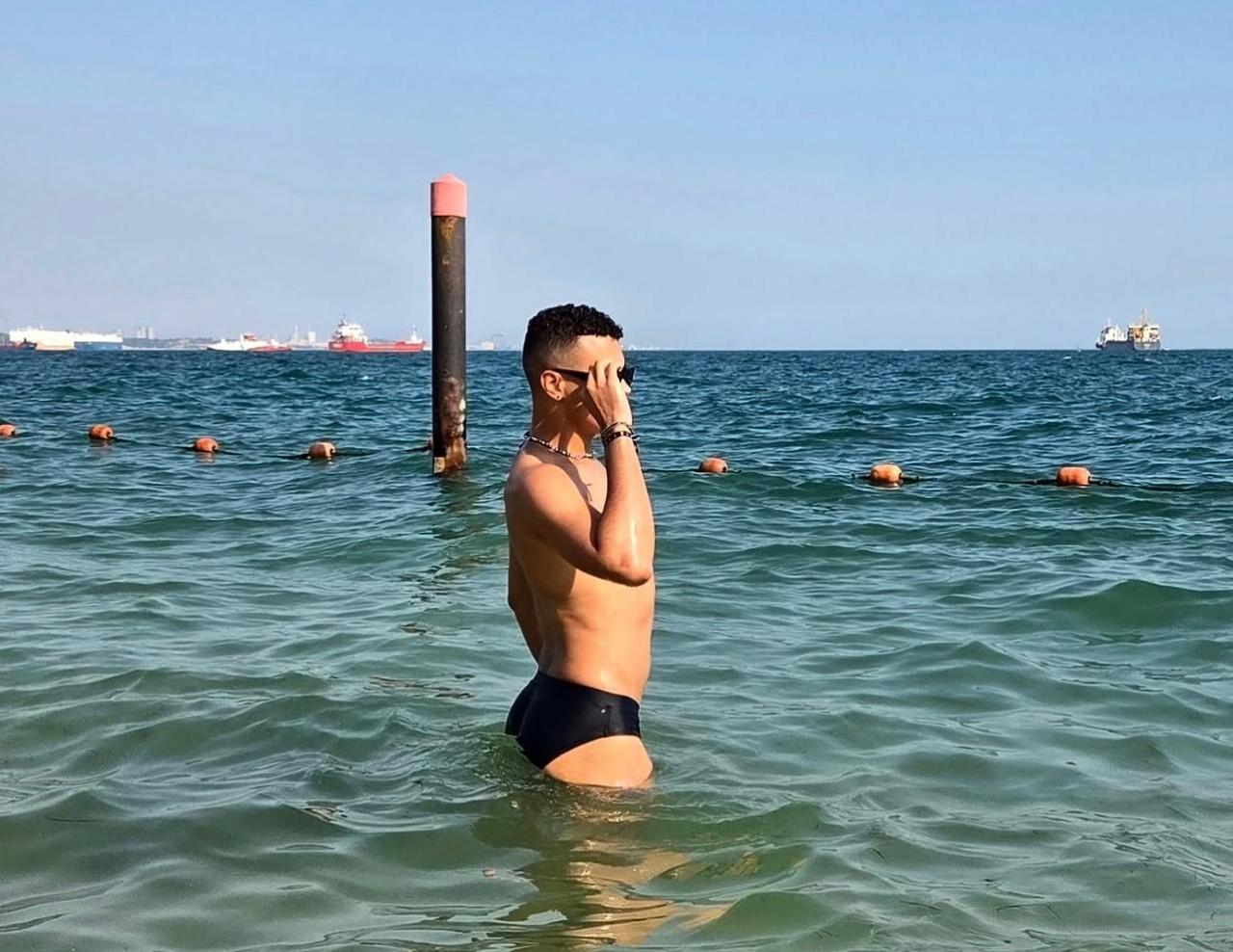 Chico busca chica en Alicante: 