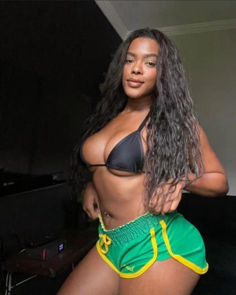 Chica busca chico en Barcelona: 