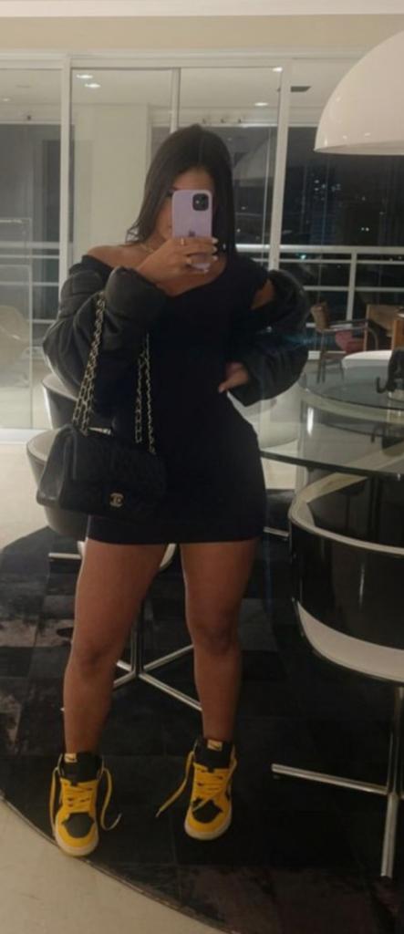 Chica busca chico en Cádiz: 