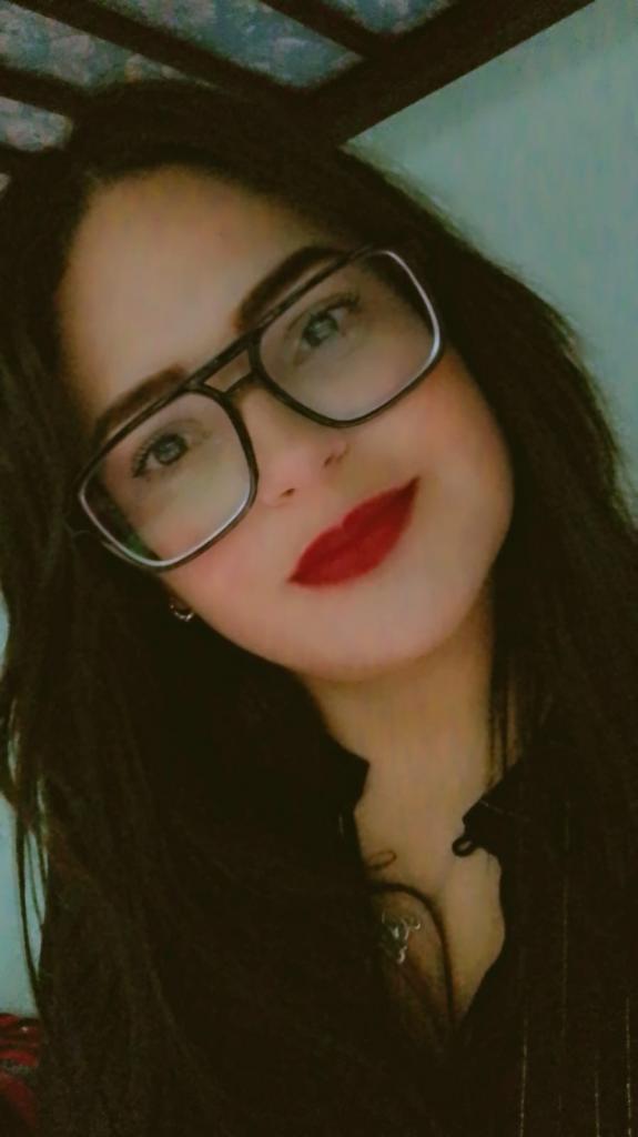 711250104: Chica busca chico en Alicante