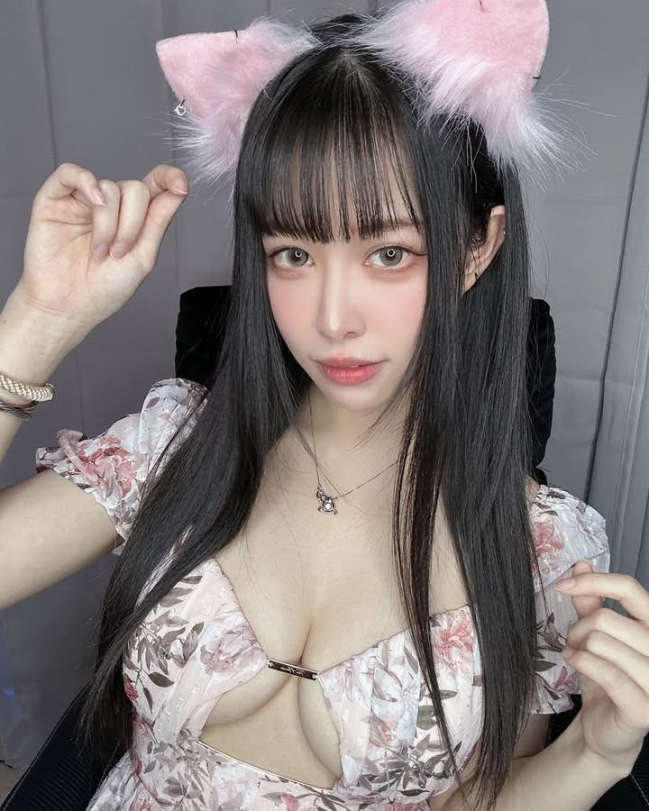 Chica busca chico en Alicante: Chica busca chico