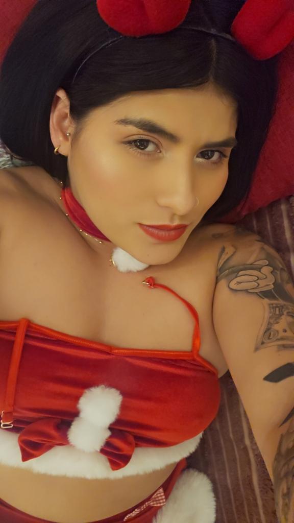 Chica busca chico en Cádiz: 