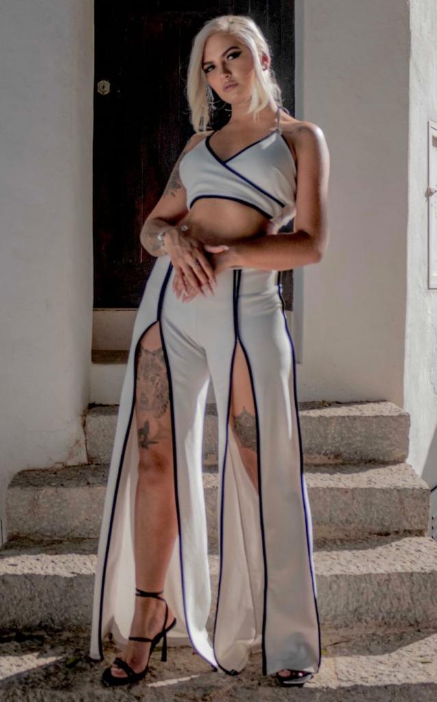 Chica busca chico en Barcelona: 