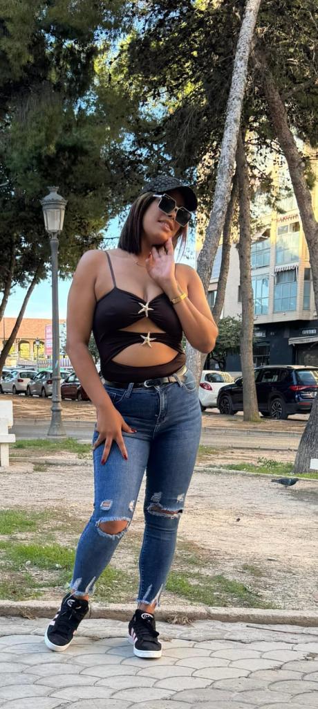 Chica busca chico en Tenerife: 